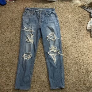 american eagle mom jeans